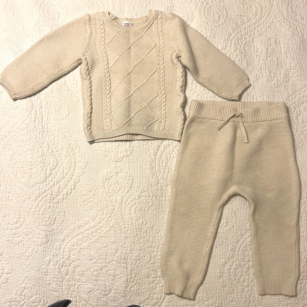 Carter’s 2 piece outfit 🍂